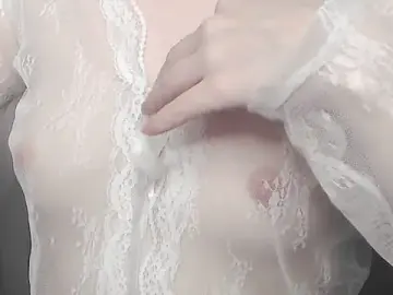 Stripchat Sex Cam of cute_mushroom