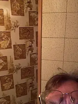Stripchat Live Sex of Tonybaloney1972