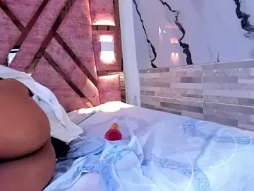 Stripchat Live Porn of averline_sterling
