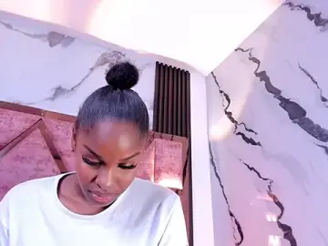 Stripchat Live Porn of averline_sterling
