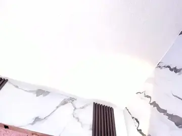 Stripchat Free Porn Cam of kandy_bronw