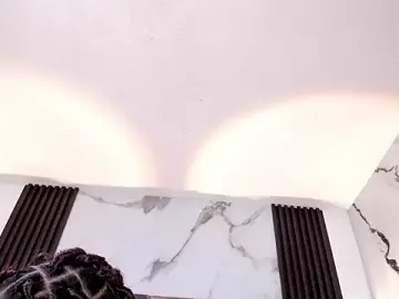 Stripchat Free Porn Cam of kandy_bronw