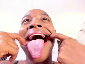 Stripchat Adult Webcams of kandy_bronw