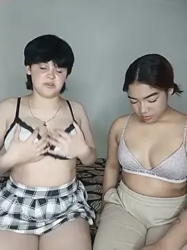 Stripchat Adult Webcam of Valkiria_and_Sam