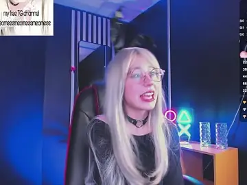 Stripchat Adult Webcams of meomeee