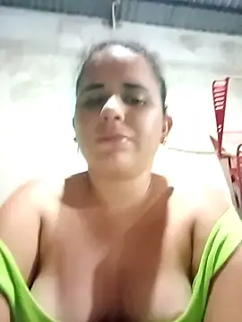 Stripchat Free Porn Cam of ValeriaSantos-