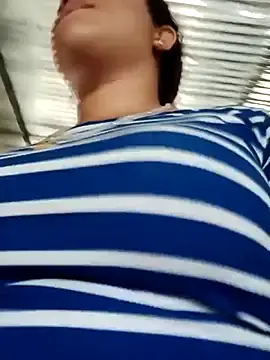 Stripchat Watch Live Sex Cams of ValeriaSantos-