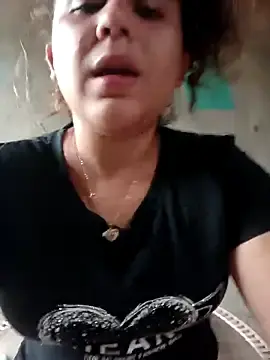 Stripchat Sex Cam of ValeriaSantos-