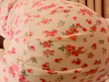 Stripchat Adult Video Chat of Lenamuti25