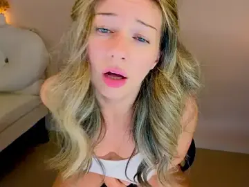 Stripchat Live Porn of Lenamuti25