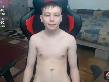 Stripchat Live Sex of hugkydo