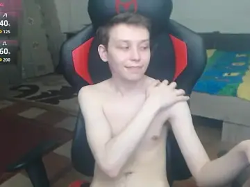 Stripchat Adult Webcam of hugkydo