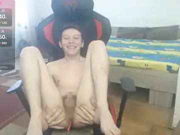 Stripchat Best Webcam of hugkydo