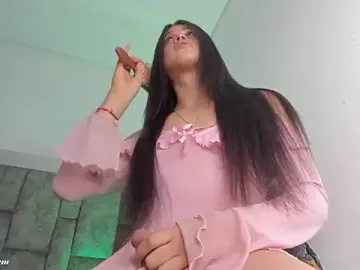 Stripchat Live Sex Cam of Queensophie_m