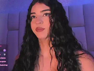 Stripchat Free Porn Cam of Summer_walkerr