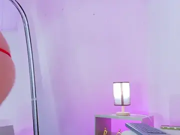 Stripchat Free Porn Cam of anahidolls