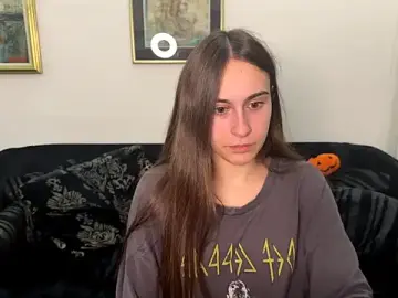 Stripchat Adult Webcam of AliceKolltt