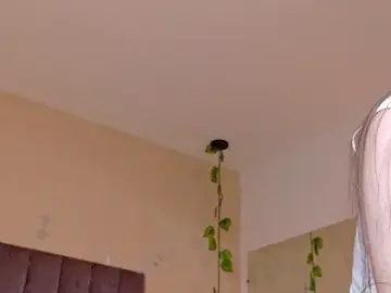 Stripchat Watch Live Sex Cams of Dahlia_Rousse