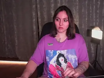 Stripchat Adult Webcam of Hoot_owl_cb