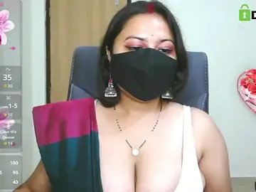 Stripchat Adult Webcam of SassyWildCouple