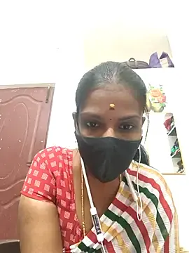 Stripchat Sex Cam of Tamil_Yalini12