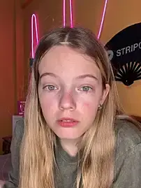 Stripchat Adult Webcam of -veranito-