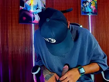 Stripchat Best live sex cam show of Liam_lee