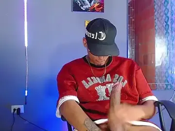 Stripchat Free Live Porn of Liam_lee