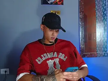Stripchat Live Porn of Liam_lee