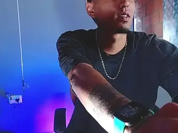 Stripchat Live Sex of Liam_lee