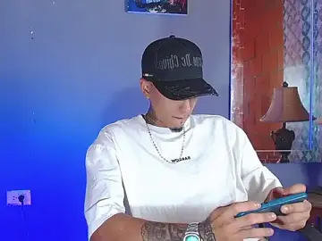 Stripchat Watch Live Sex Cams of Liam_lee