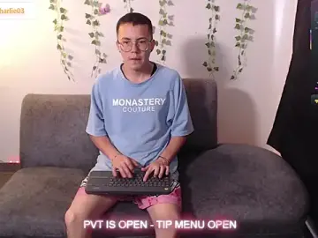 Stripchat Nude Webcam of Tina_4_Charlie