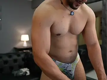 Stripchat Live Porn of LoganMartinX