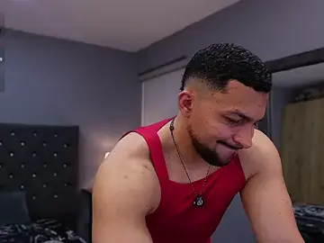 Stripchat Live Porn of LoganMartinX