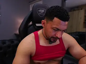 Stripchat Watch Live Sex Cams of LoganMartinX