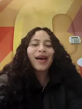 Stripchat Nude Webcam of Yaya_watson