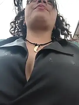 Stripchat Live Sex of Yaya_watson