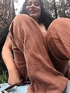 Stripchat Watch Live Sex Cams of Yaya_watson