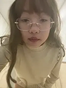 Stripchat Adult Webcams of yuer_your