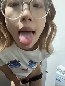 Stripchat Sex Cam of yuer_your