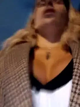 Stripchat Sex Cam of Cata_city1106