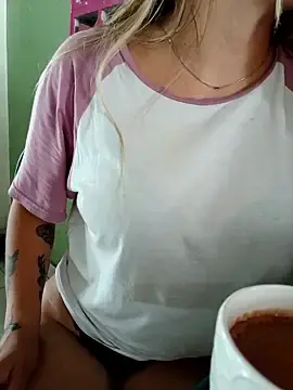 Stripchat Sex Cam of Cata_city1106