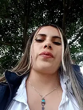 Stripchat Free Live Porn of Cata_city1106