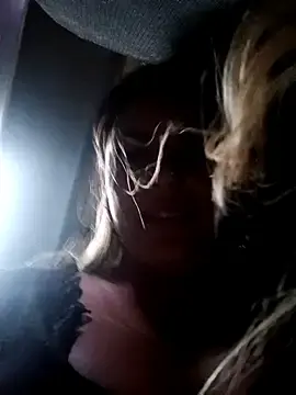 Stripchat Watch Live Sex Cams of Cata_city1106