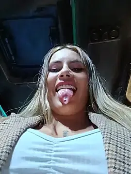 Stripchat Best live sex cam show of Cata_city1106