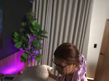 Stripchat Live Porn of barbara_cambels