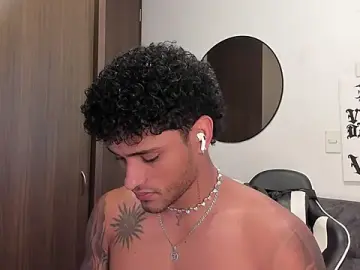 Stripchat Sex Chat of Alessandro_Vanni