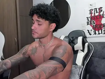 Stripchat Best Webcam of Alessandro_Vanni