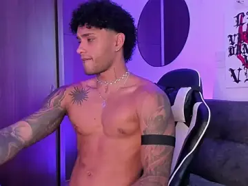 Stripchat Live Sex of Alessandro_Vanni