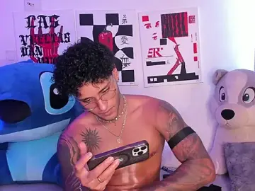 Stripchat Live Sex of Alessandro_Vanni
